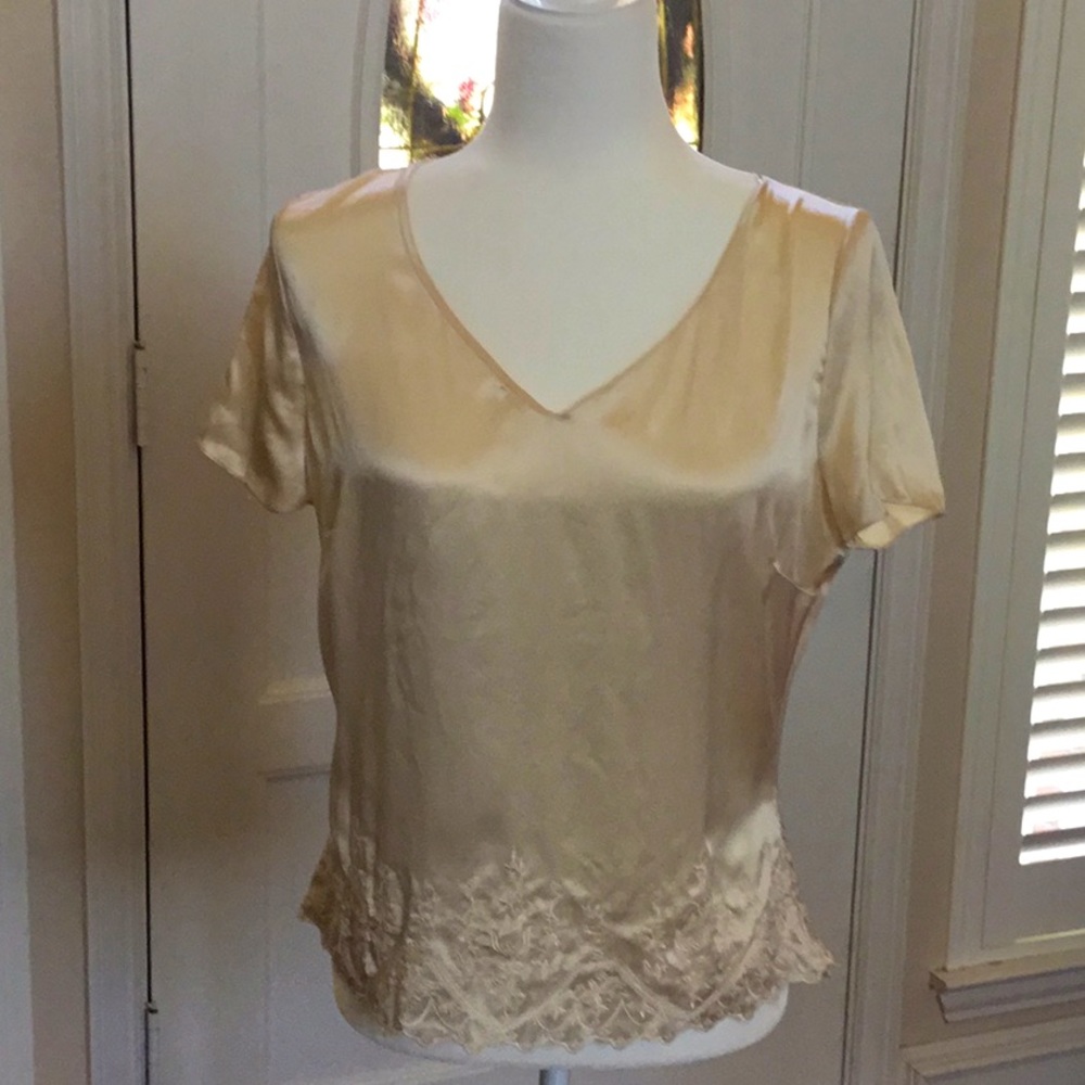 Beautiful Silk Charmese cream lace blouse